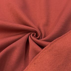 Kosmatena prevešanka stone red