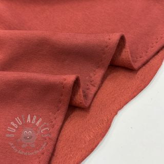 Kosmatena prevešanka stone red