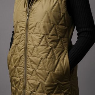 Prešita tkanina Triangle olive