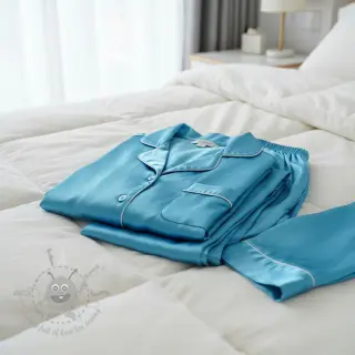 Saten turquoise
