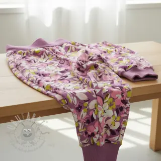 Prevešanka Bright flowers design pink lime