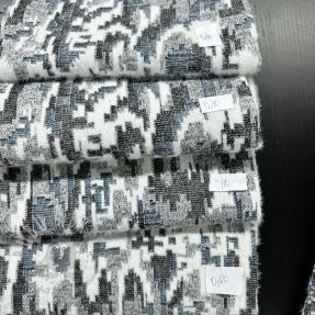 Paket blaga pletenine 197