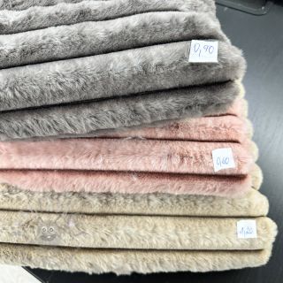 Paket blaga umetno krzno 186