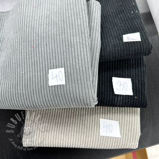 Paket blaga žamet HUGGY 051