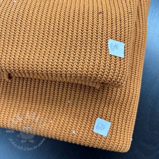 Paket blaga pletenine 232