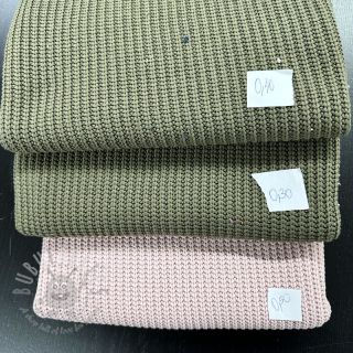 Paket blaga pletenine 220