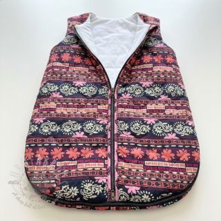 Bombažna tkanina VOILE STEPPED Daria flower aubergine digital print