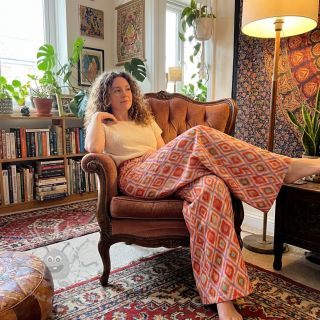 Viskoza RADIANCE Abstract orange digital print