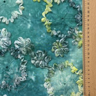Bombažna tkanina TIE DYE EMBROIDERY Eva tape design B