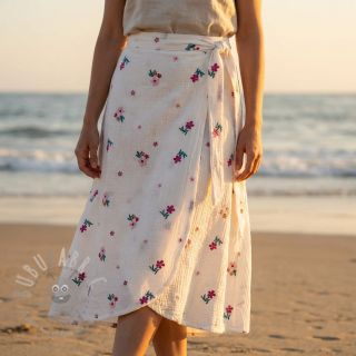 Dvoslojna gaza/muslin EMBROIDERY Flowers MIA camel