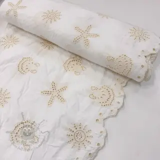 Bombažna tkanina EMBROIDERY Sea ornaments white