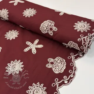 Bombažna tkanina EMBROIDERY Sea ornaments bordeaux
