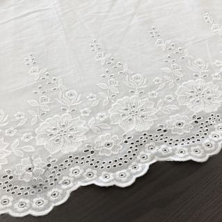 Bombažna tkanina EMBROIDERY Leon border