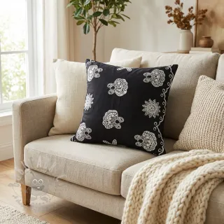 Bombažna tkanina EMBROIDERY Sea ornaments black