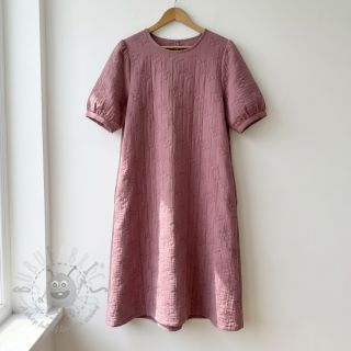 Dvoslojna gaza/muslin STEPPED Cherries mauve