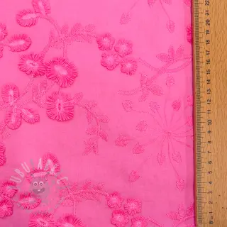 Bombažna tkanina EMBROIDERY Catchy leaves pink