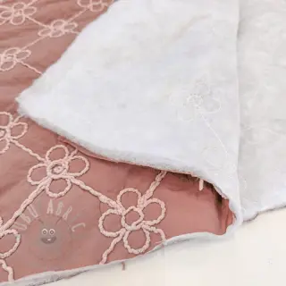 Prešita tkanina Flower design old pink