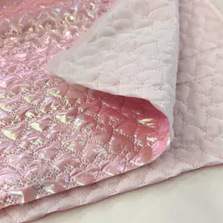 Prešita tkanina Fancy hearts light pink