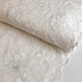 Bombažna tkanina EMBROIDERY Catchy Flowy white