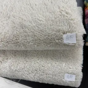 Paket blaga umetno krzno 190