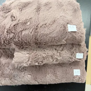 Paket blaga umetno krzno 194