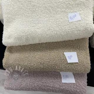 Paket blaga pletenine 251