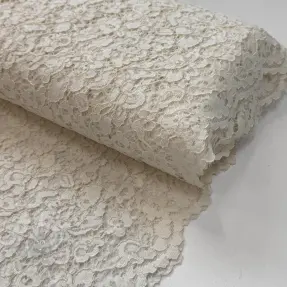 Čipka Scallop off white