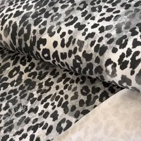 Kosmatena prevešanka Animal skin grey digital print