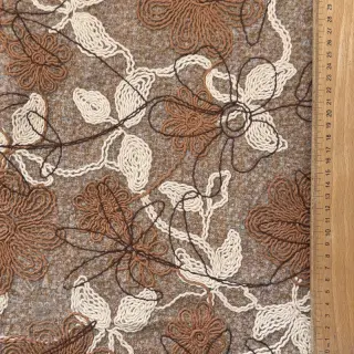 Plaščevina WOOLY EMBROIDERY Petra beige