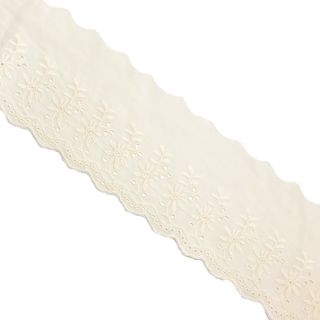 Čipka Double flower off white