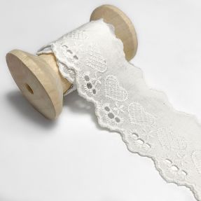 Čipka Heart white