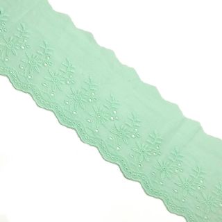 Krajka Double flower light mint