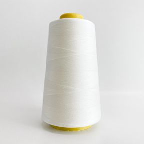 Overlock Poliestrski sukanec 2700 m umazano bela