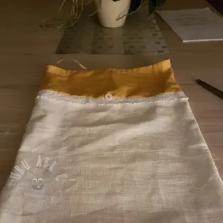 CANVAS yellow