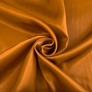 Saten cognac