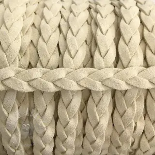 Semišasta vrvica pletena off white