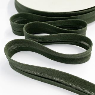 Obrobljeni trak dvojna gaza bottle green