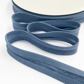 Obrobljeni trak dvojna gaza jeans