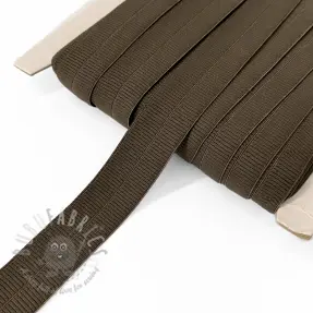 Obrobljena elastika mat 20 mm RIB choco