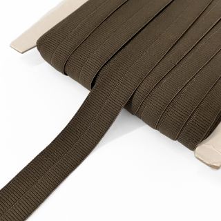 Obrobljena elastika mat 20 mm RIB choco
