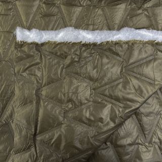 Prešita tkanina Triangle olive
