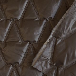 Prešita tkanina Triangle taupe