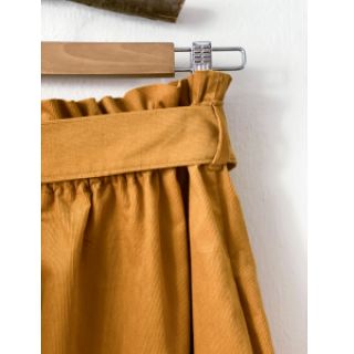 Fini žamet ochre