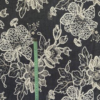 Bombažna tkanina JEANS EMBROIDERY Bouquet black