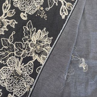 Bombažna tkanina JEANS EMBROIDERY Bouquet black