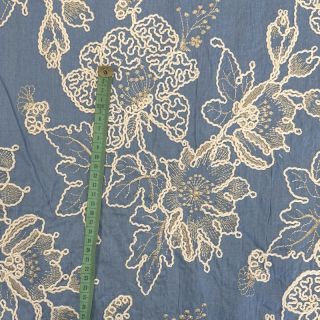 Bombažna tkanina JEANS EMBROIDERY Bouquet light blue