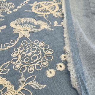 Bombažna tkanina JEANS Embroidery Buttercup