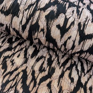 Prešita tkanina Blurry Ikat black