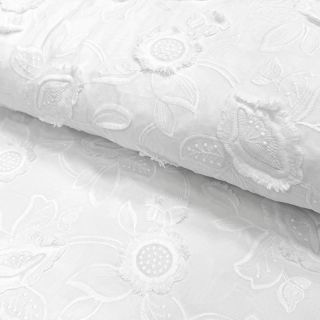 Bombažna tkanina EMBROIDERY Catchy Swingy white