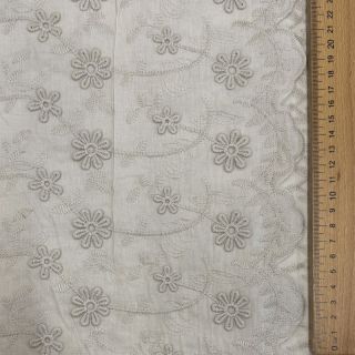 Bombažna tkanina EMBROIDERY Catchy daisy beige